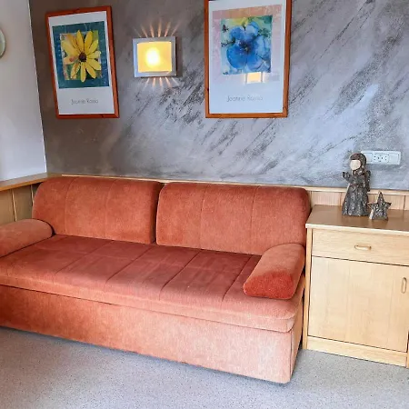 1 By Interhome Apartamento Hollersbach im Pinzgau